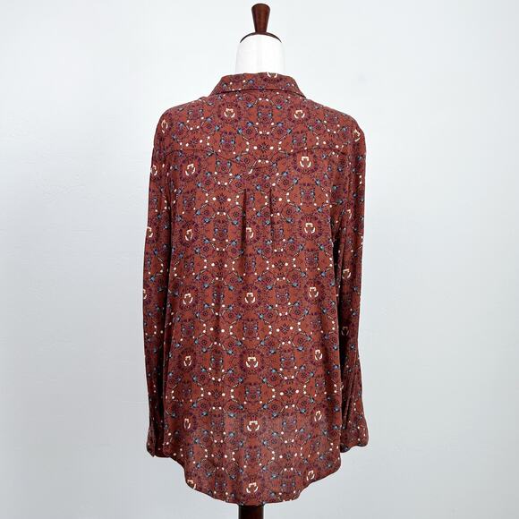 Natural Life Autumn Brown Floral Crinkle Texture Button-Up Shirt - Picture 6 of 8